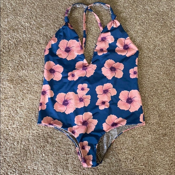 acacia swimwear Other - Acacia Hibiscus Bahia